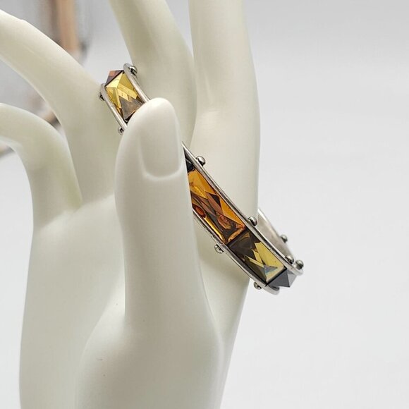 Jessica Simpson Silver Tone Bangle Bracelet Acrylic Rhinestone Accents - Picture 3 of 5